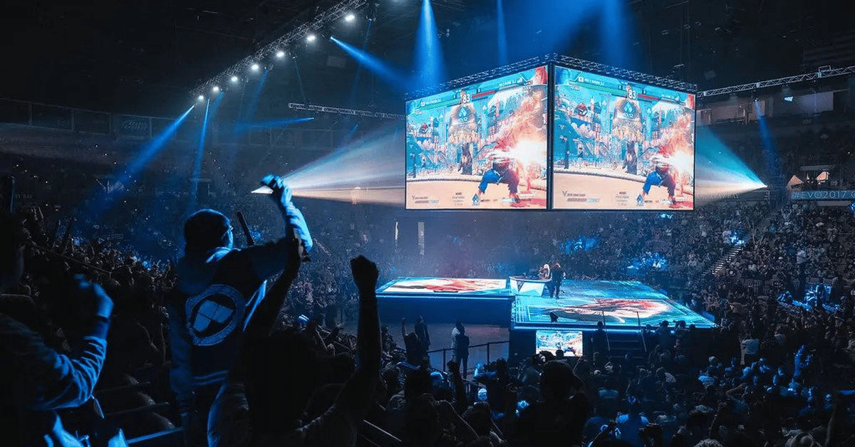 EVO 2022 Crowd watching competition